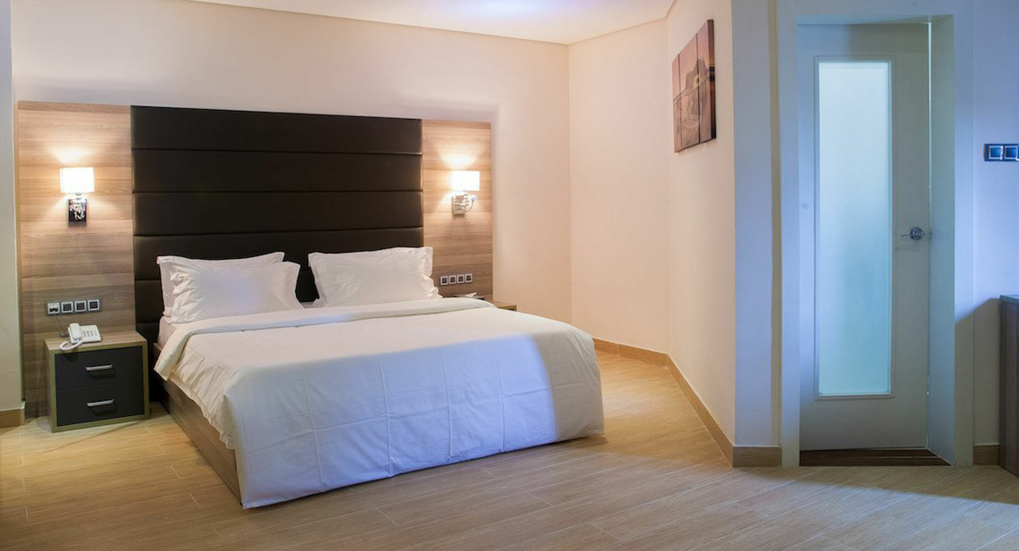 Scarlet Lodge Lagos Eksteriør billede