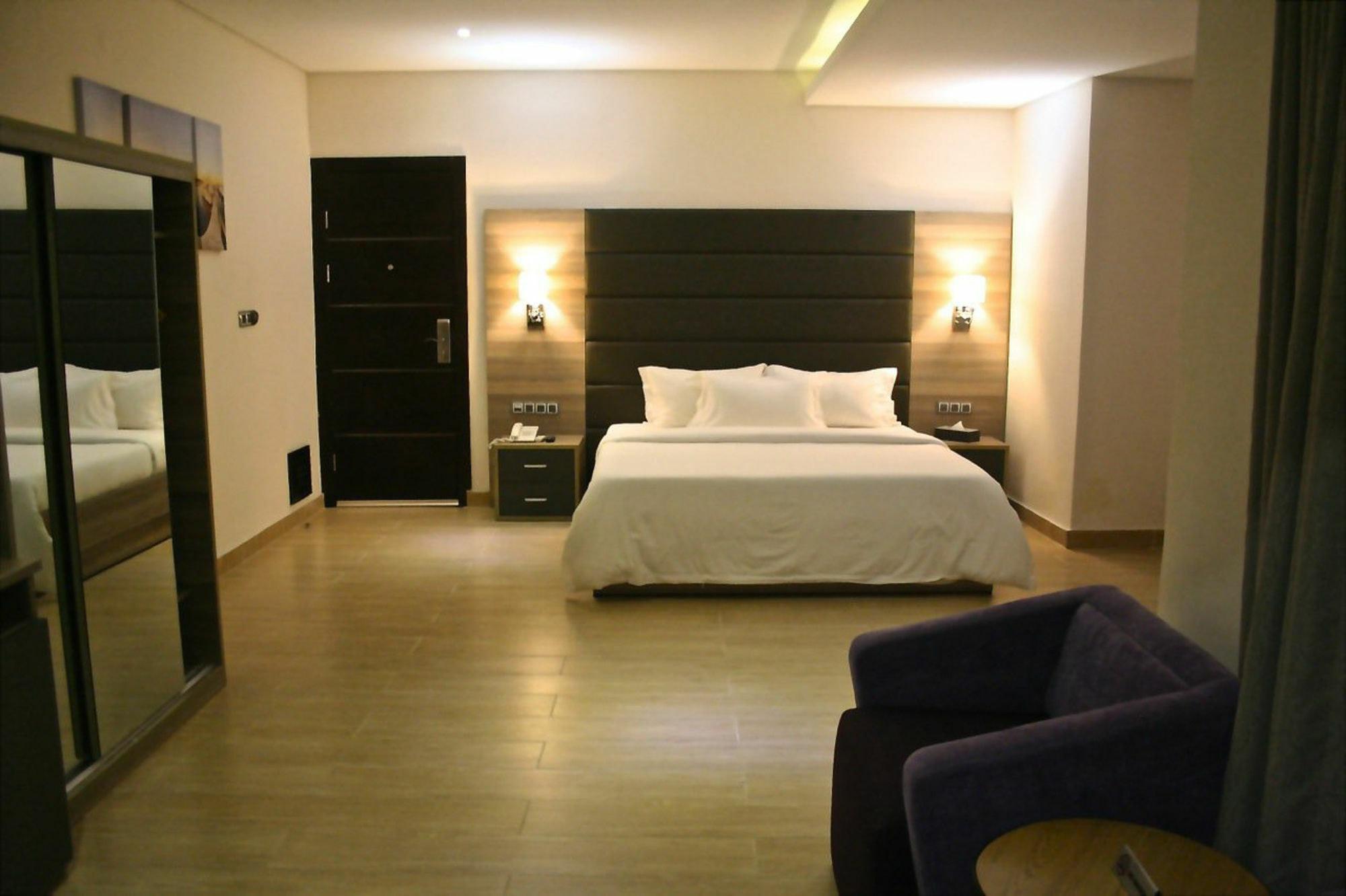 Scarlet Lodge Lagos Eksteriør billede